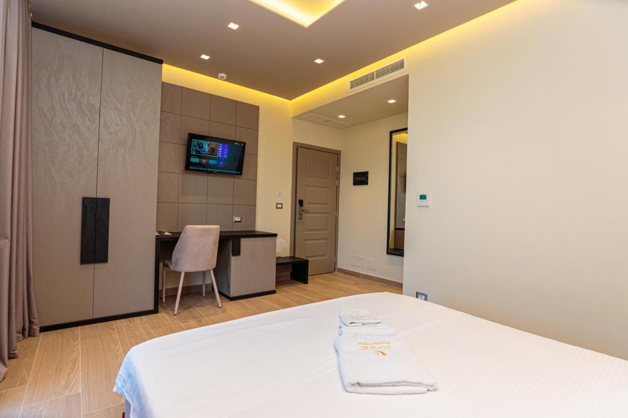 Vogue Boutique Hotel Vlorë エクステリア 写真