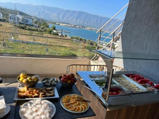 Vogue Boutique Hotel Vlorë エクステリア 写真